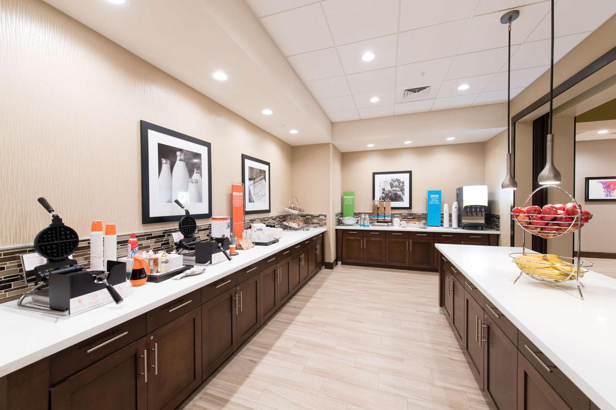 Hampton Inn And Suites Fayetteville, Nc Esterno foto